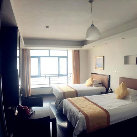 Urban Hotel Шанхай Екстериор снимка