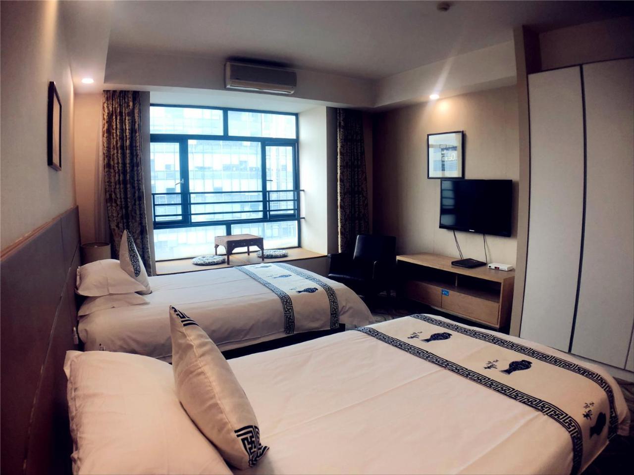 Urban Hotel Шанхай Екстериор снимка
